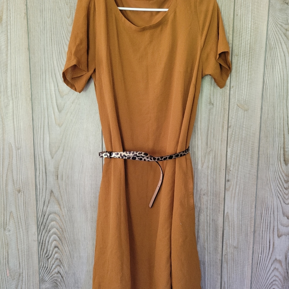 Brown dress with pockets